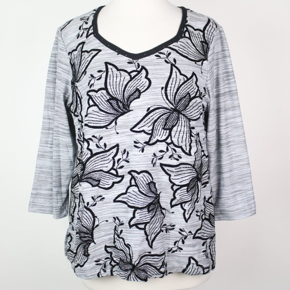 Alfred Dunner Black and White Floral Long Sleeve Tee